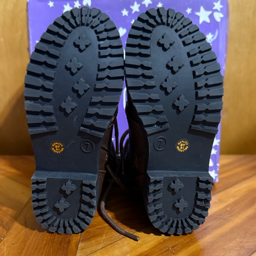 Kids Size 7M Brown Abigail Boots - Picture 9 of 11